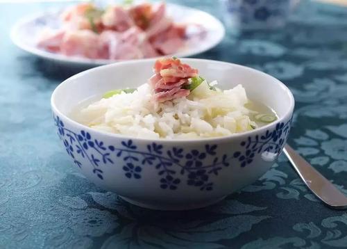 首都医科大学副主任医师：汤泡饭其实很伤胃