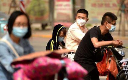 为什么戴上口罩后，总闻到一股味？