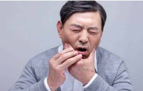 牙痛有5个特征，很遗憾，你的蛀牙发展到牙髓炎了！
