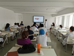 济南市口腔医院正畸科举行隐形矫治讨论会
