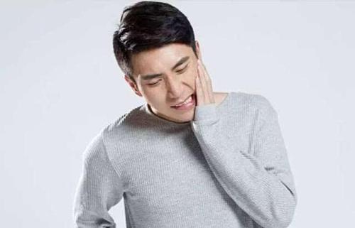 注意，口腔出现这6种异常，要警惕！