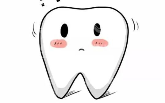 想正畸，舌侧、隐形、陶瓷、自锁这么多种牙套该怎么选？